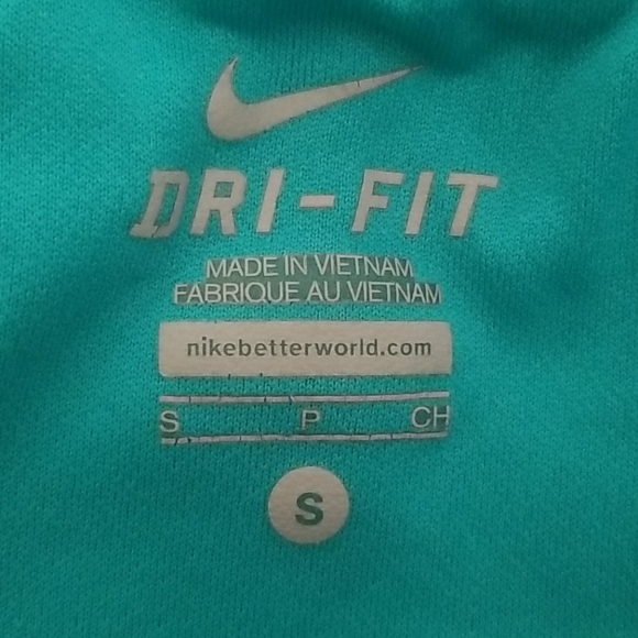 Nike Dri-Fit Shorts - Picture 3 of 3